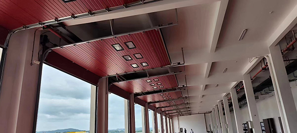 乌苏工业翻板门