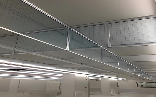 乌苏玻璃挡烟垂壁