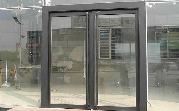 乌苏玻璃地弹门