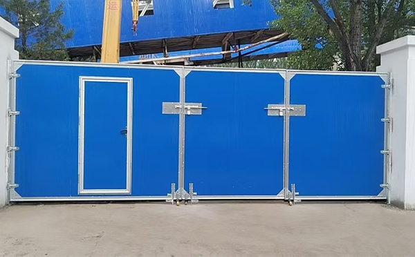 乌苏工业平开门